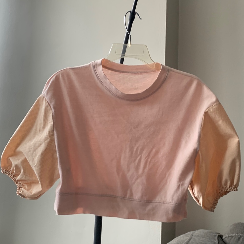Light Pink/Peachy Crop Top